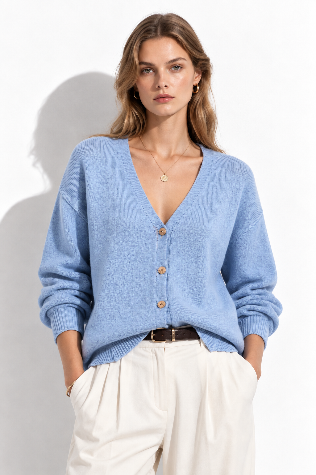 Cardigan a Maglia con Scollo a V e Bottoni | Stile Casual