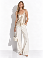 Top in Raso con Spalline Sottili | Look Estivo Chic