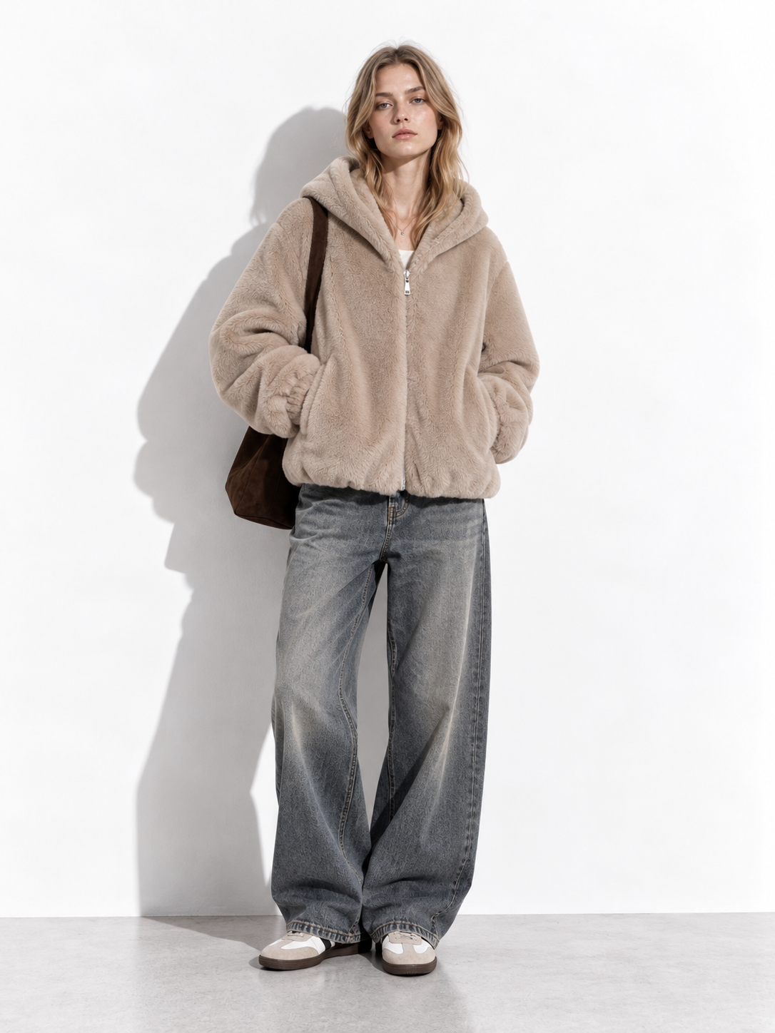 Giacca in Pelliccia Finta con Cappuccio | Stile Invernale