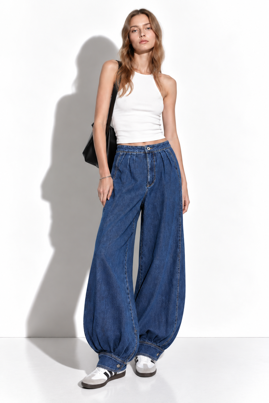 Jeans a Vita Alta con Gamba a Palloncino | Stile Casual