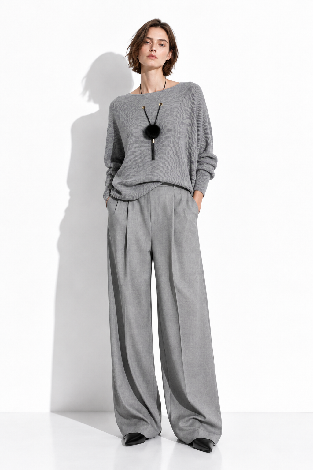Maglia a Maniche Ampia con Collana Inclusa | Stile Casual