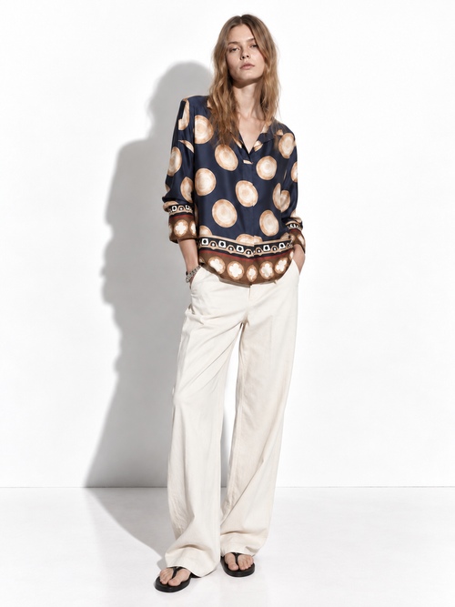 Camicia a Maniche Lunghe con Collo a Risvolto | Stile Casual
