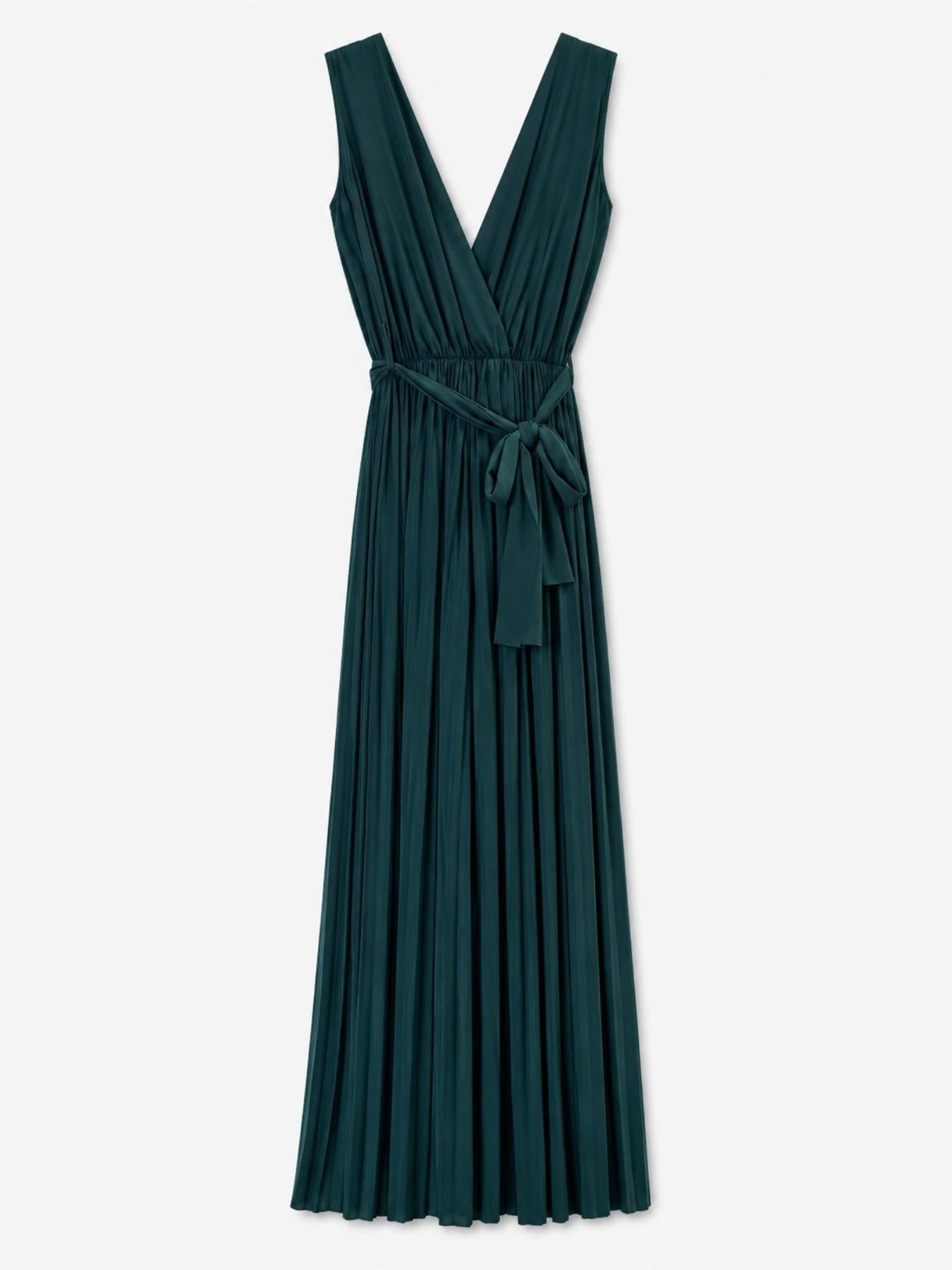 URBANREVERSE Women’s Sleeveless Pleated Jumpsuit Deep V Neck Wide Leg Jumpsuit Elegant Flowing Palazzo Style Belted Waist Minimal Luxury Soft Stretch Evening Party Chic Sophisticated Summer Occasion Outfit Lightweight Fashion Made in Italy