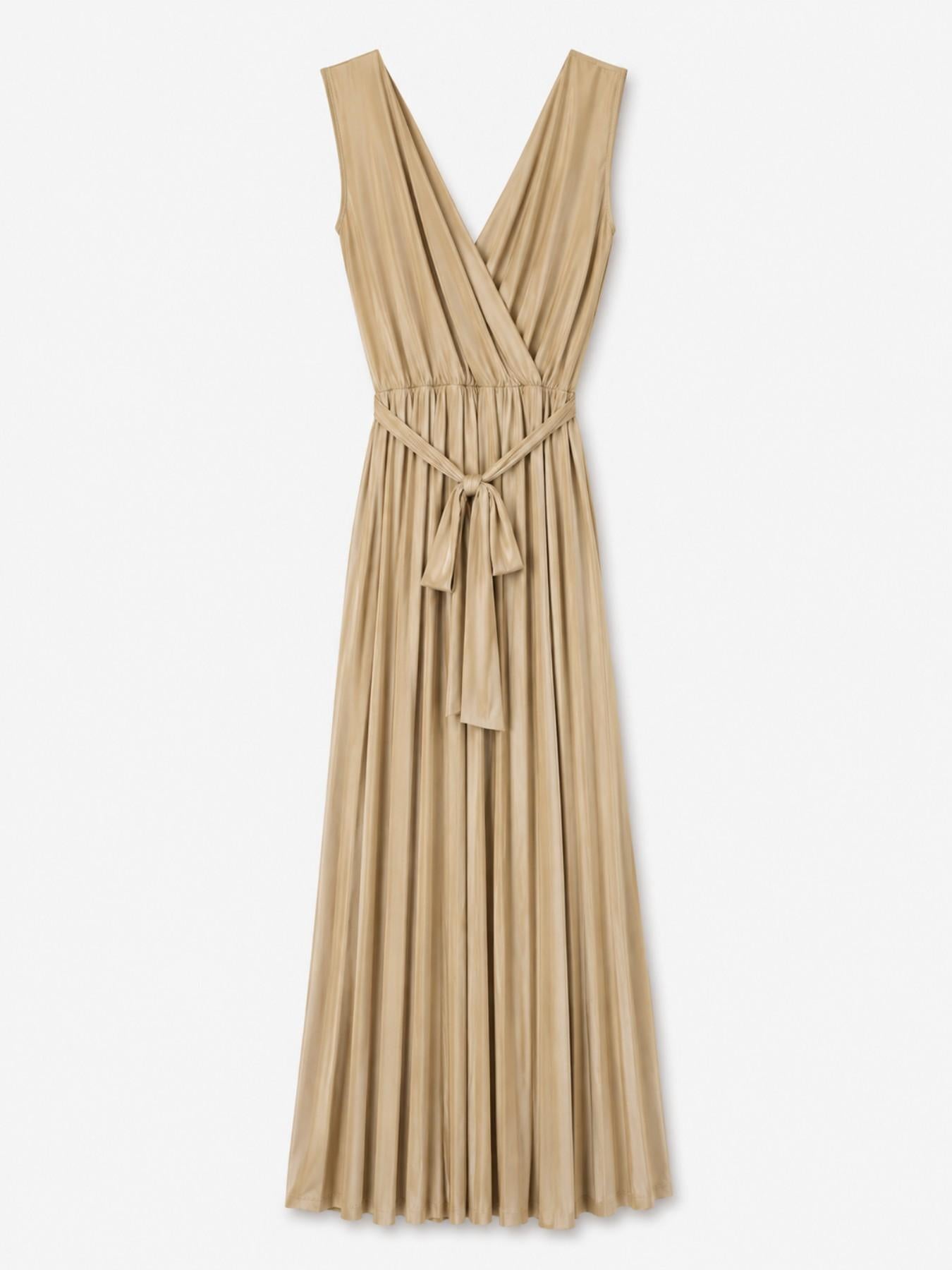 URBANREVERSE Women’s Sleeveless Pleated Jumpsuit Deep V Neck Wide Leg Jumpsuit Elegant Flowing Palazzo Style Belted Waist Minimal Luxury Soft Stretch Evening Party Chic Sophisticated Summer Occasion Outfit Lightweight Fashion Made in Italy
