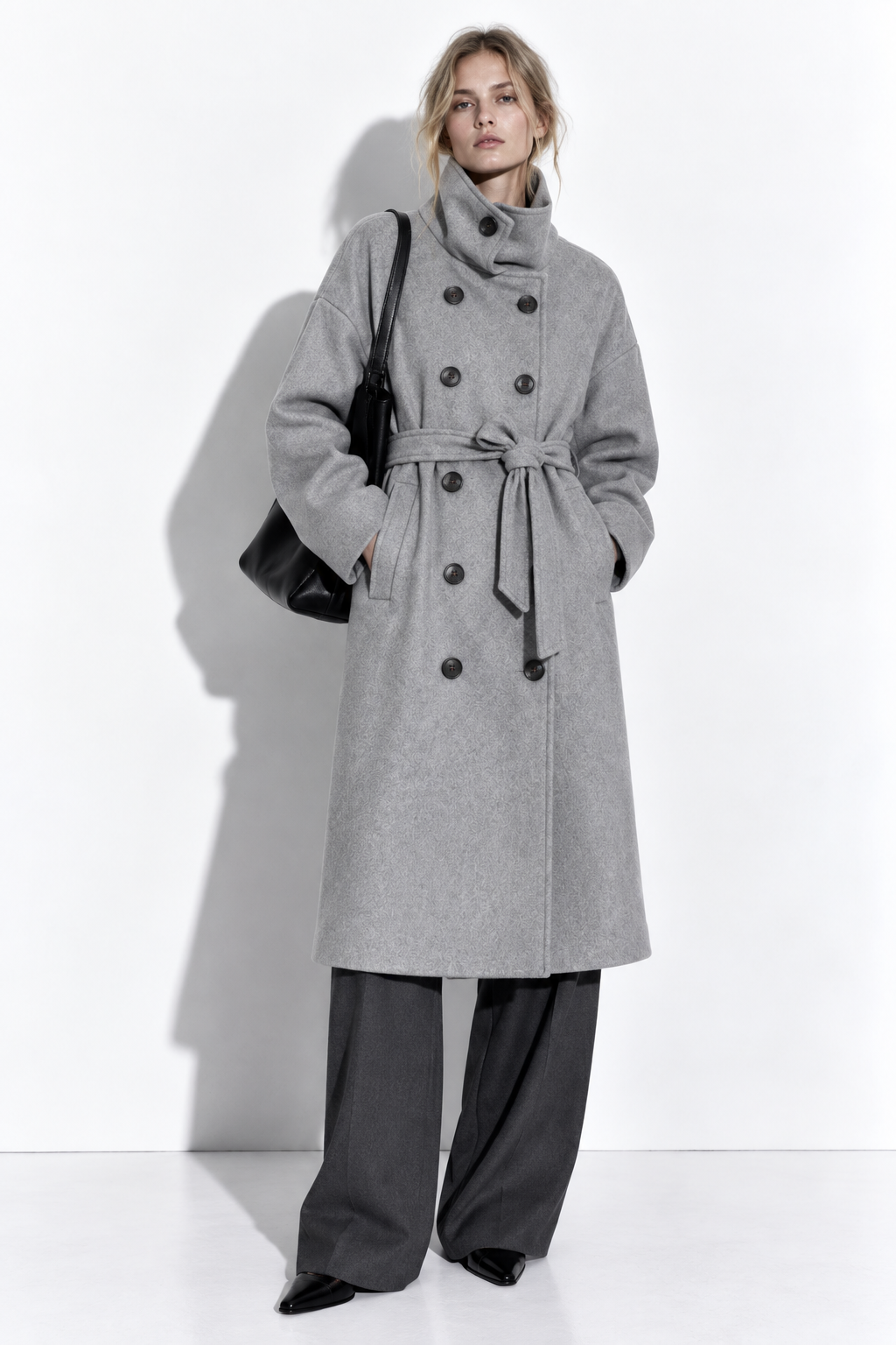 Cappotto Lungo Doppiopetto con Cintura | Stile Elegante