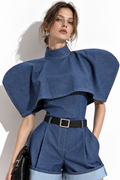 Completo in Denim con Top a Mantella e Shorts | Stile Moderno