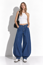 Jeans a Vita Alta con Gamba a Palloncino | Stile Casual