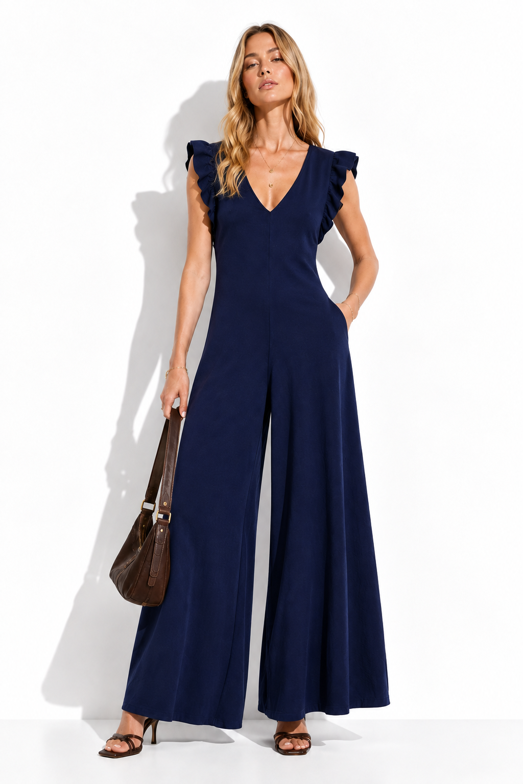 Tuta Militare a Gamba Larga con Spalline Arricciate | Casual Chic