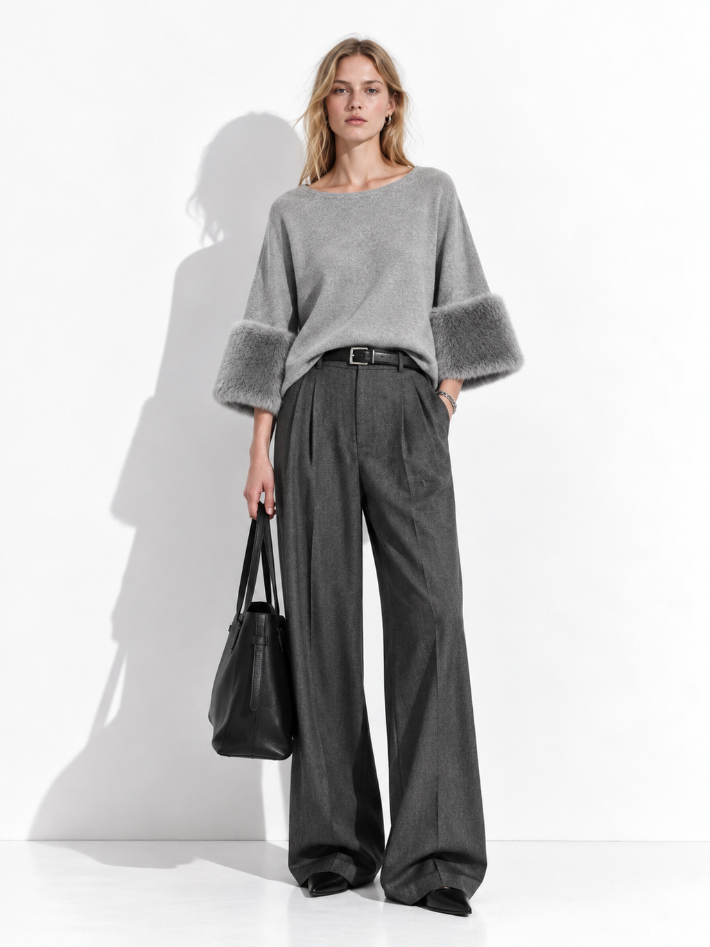 Maglia Loose con Maniche Svasate | Stile Elegante