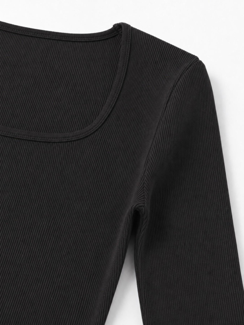 Tuta a Costine Maniche Lunghe con Scollo Quadrato | Basic Slim