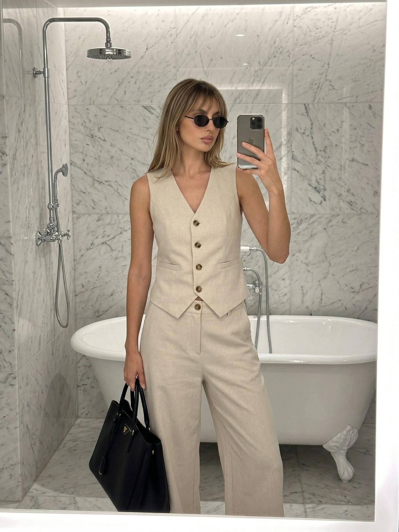 URBANREVERSE Coordinated Gilet Pants Vest Waistcoat Trousers Set Women Two Piece Set Sleeveless Blazer High Waist Wide Leg Pants Tailored Suit Elegant Office Outfit Chic Minimal Smart Casual Fashion Made in Italy