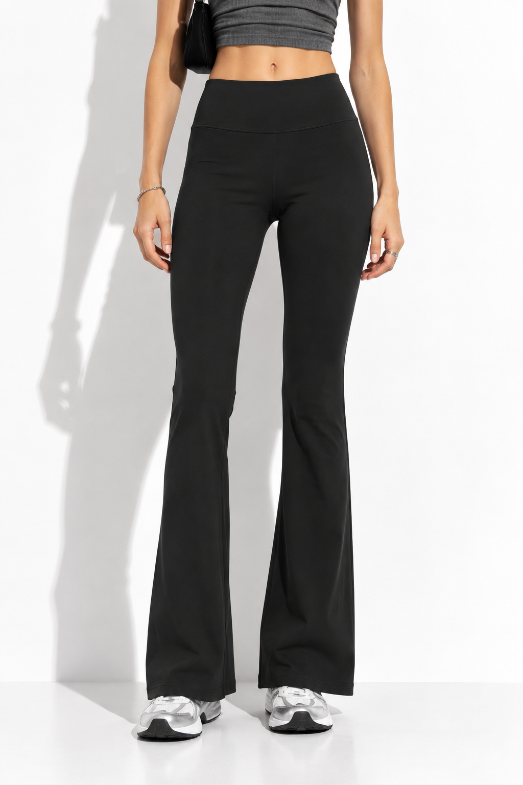 Pantaloni Yoga a Vita Alta con Gamba Svasata | Fitness & Shaping