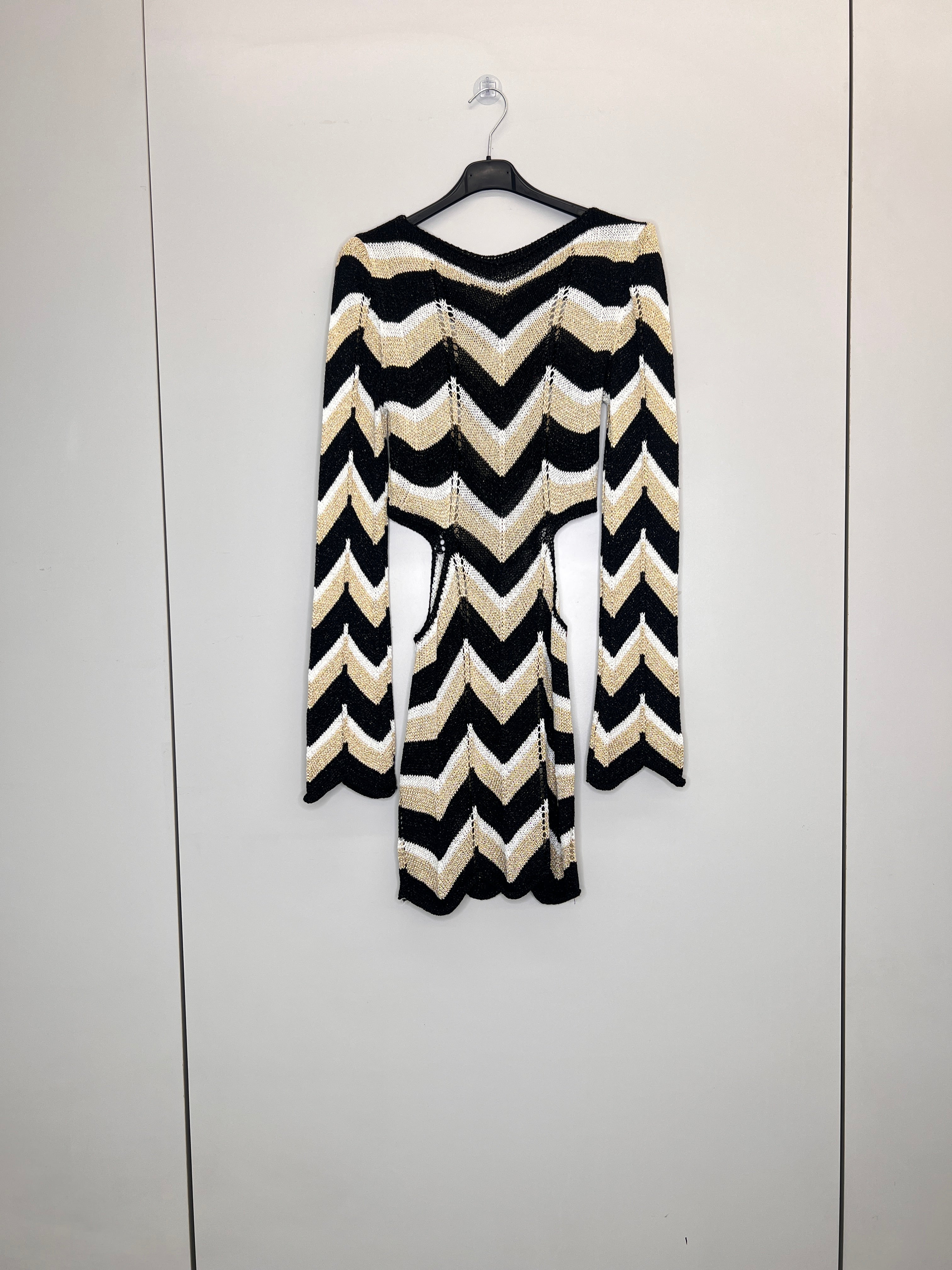 URBANREVERSE Women Crochet Beach Cover Up Dress Metallic Chevron Knit Cut Out Waist Maxi Swim Cover Up Long Sleeve Resort Dress Beachwear Bikini Summer Holiday Dress  Boho Elegant Made in Italy