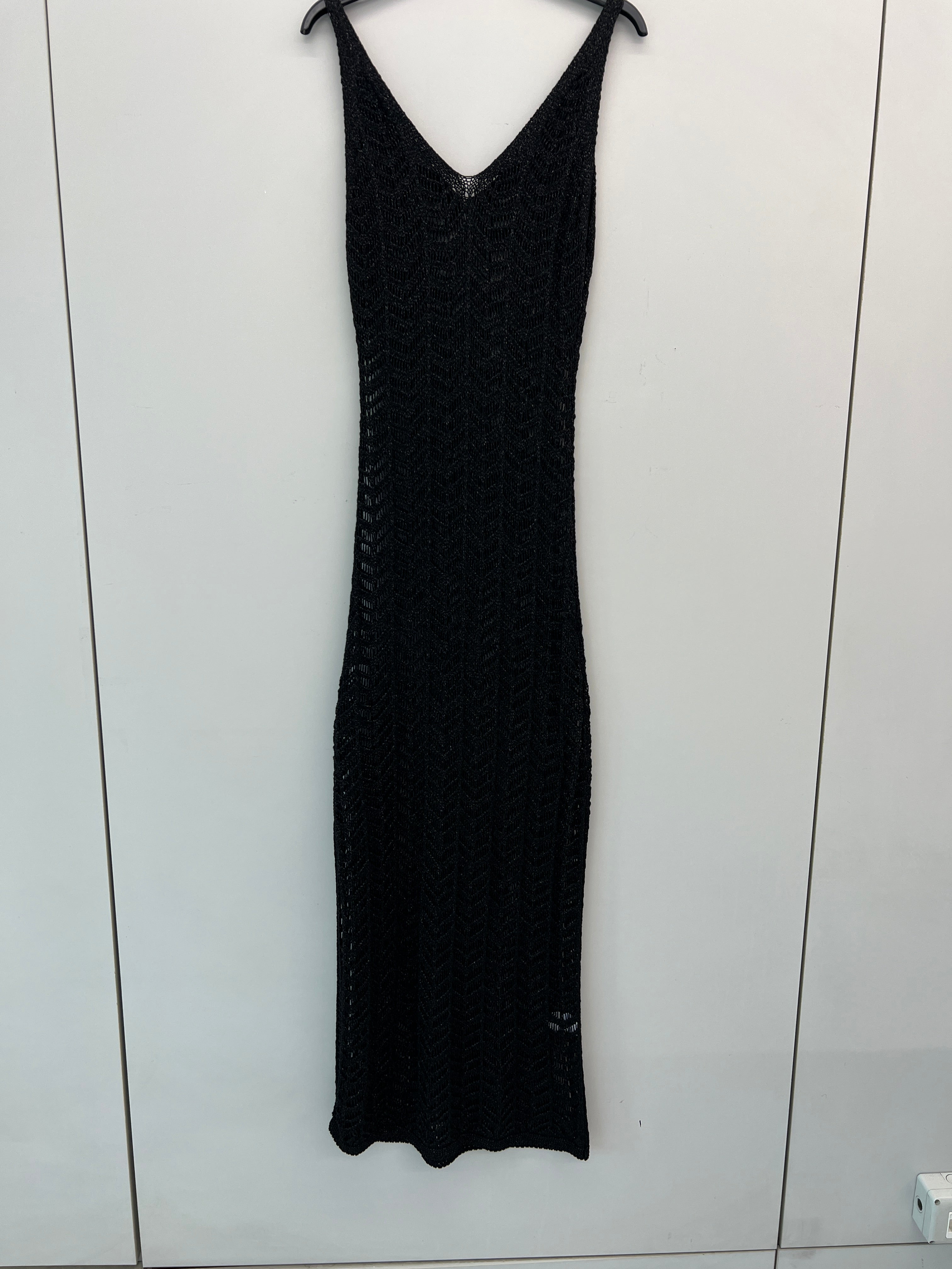 URBANREVERSE Women Metallic Crochet Maxi Dress Sleeveless Knit Beach Dress Shimmer Openwork Cover Up Elegant Resort Wear Minimal Luxury Summer Vacation Outfit Sheer Sparkle Knitwear Coastal Chic Lightweight Glamour Made in Italy