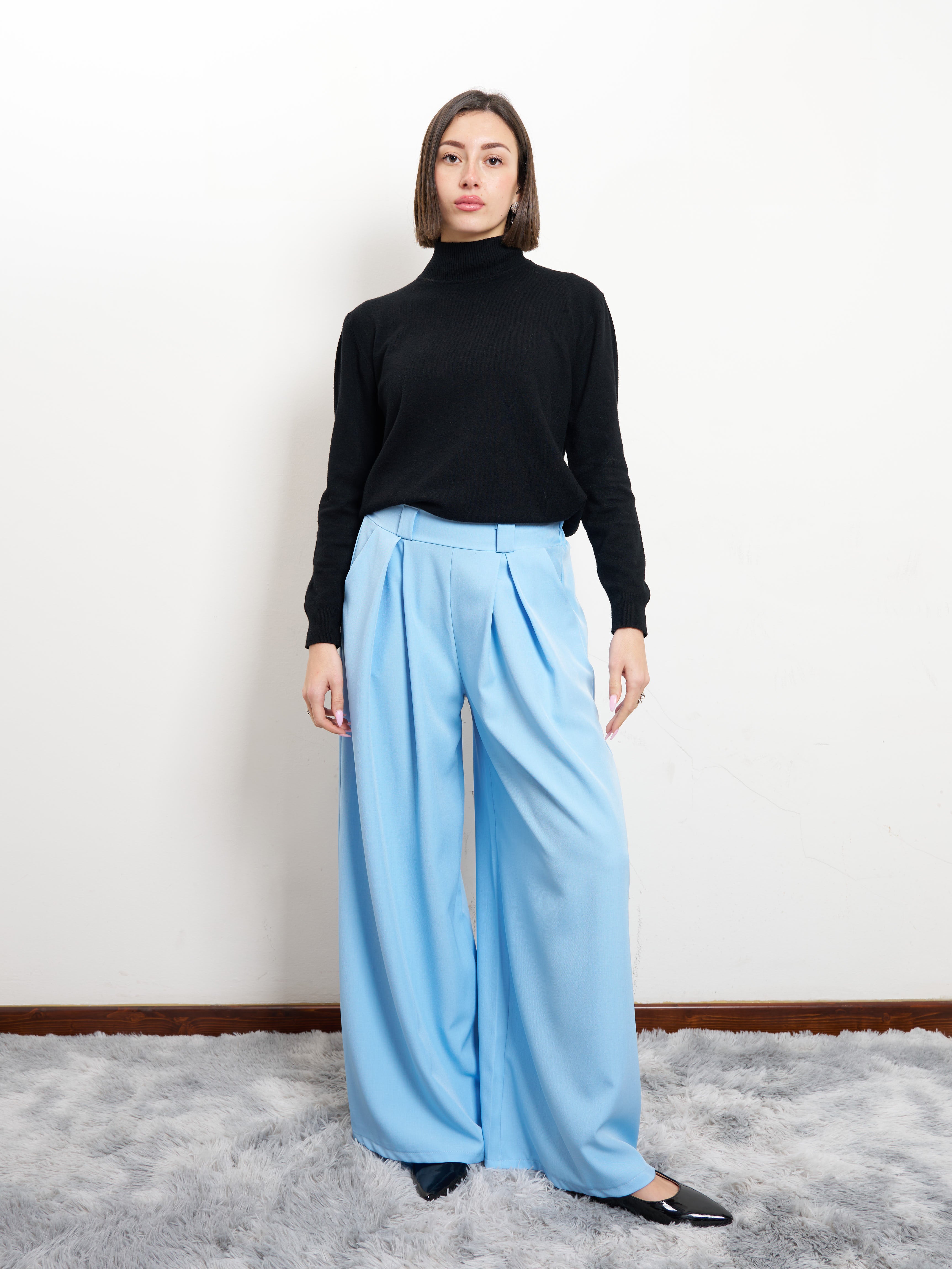 URBANREVERSE Women's Wide Leg Pants High Waist Flowing Trousers Relaxed Fit Elegant Minimal Chic Soft Lightweight Palazzo Pants Casual Luxury Summer Outfit Streetwear Fashion Comfortable Everyday Style Made in Italy
