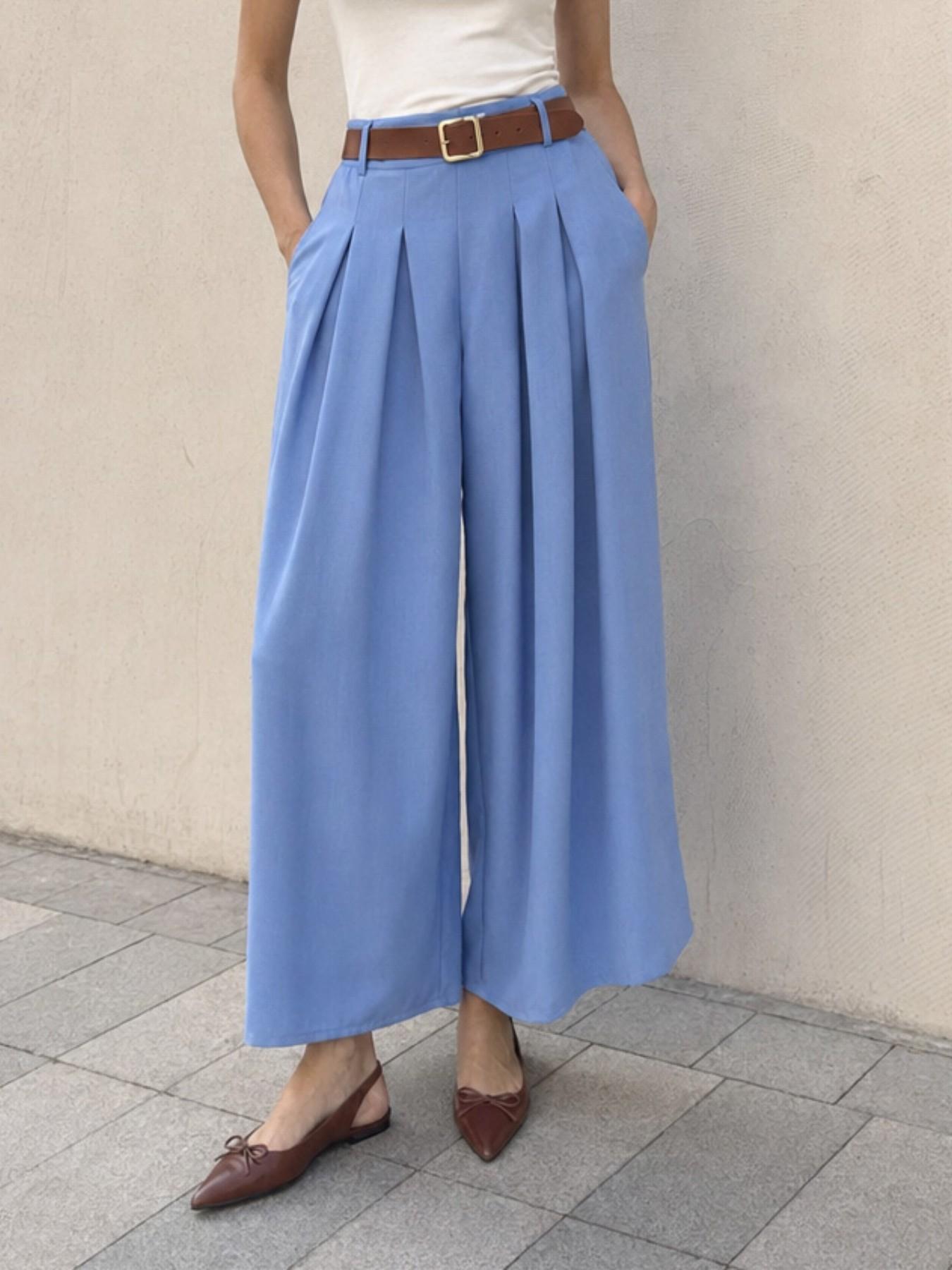URBANREVERSE Pleated Palazzo Pants with Belt High Waist Wide Leg Flowy Elegant Trousers Chic Fashion Tchic Viral TikTok Outfit Old Money Style Quiet Luxury Minimal Chic Pinterest Outfit Clean Girl Aesthetic Trendy Women Fashion 2026 Made in Italy