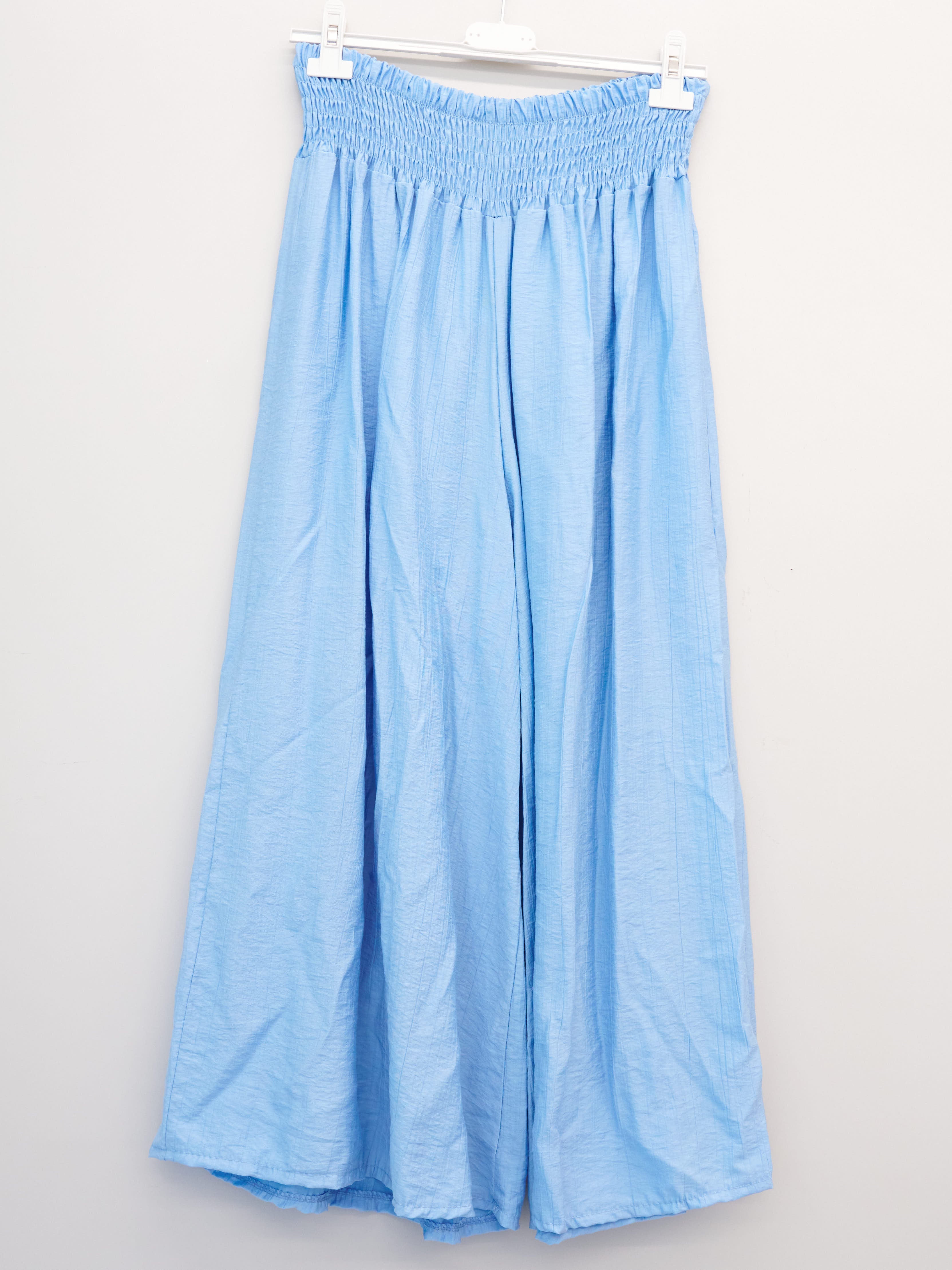 URBANREVERSE Women Wide Leg Palazzo Pants Elastic Waist Flowy Trousers Relaxed Minimal Chic Lightweight Summer Pants Casual Vacation Beach Style Soft Rayon Loose Fit Comfortable Everyday Fashion Made in Italy