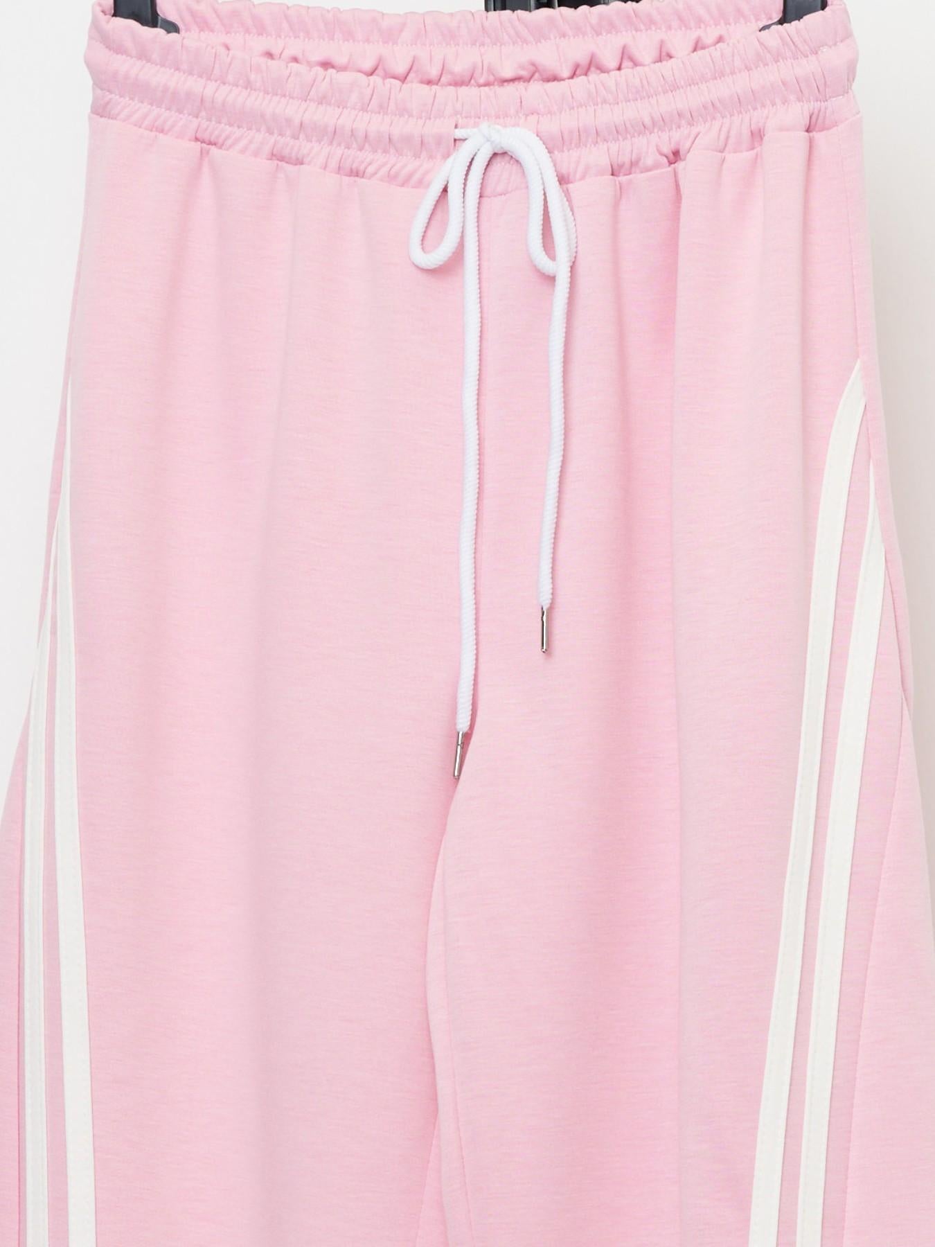 URBANREVERSE Loose Track Pants Wide Leg l Baggy Stripes Striped Sport drawstring Mid Rise Elastic Waist Drawstring Side Stripe Sport Casual Chic Fashion Tchic Streetwear Relaxed Fit Comfort Stretch Lounge sweatpants Womenswear 2026 Made in Italy