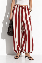 Pantaloni Harem a Righe | Look Estivo Casual