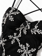 Abito Maxi in Tulle Ricamato con Spalline | Stile Elegante