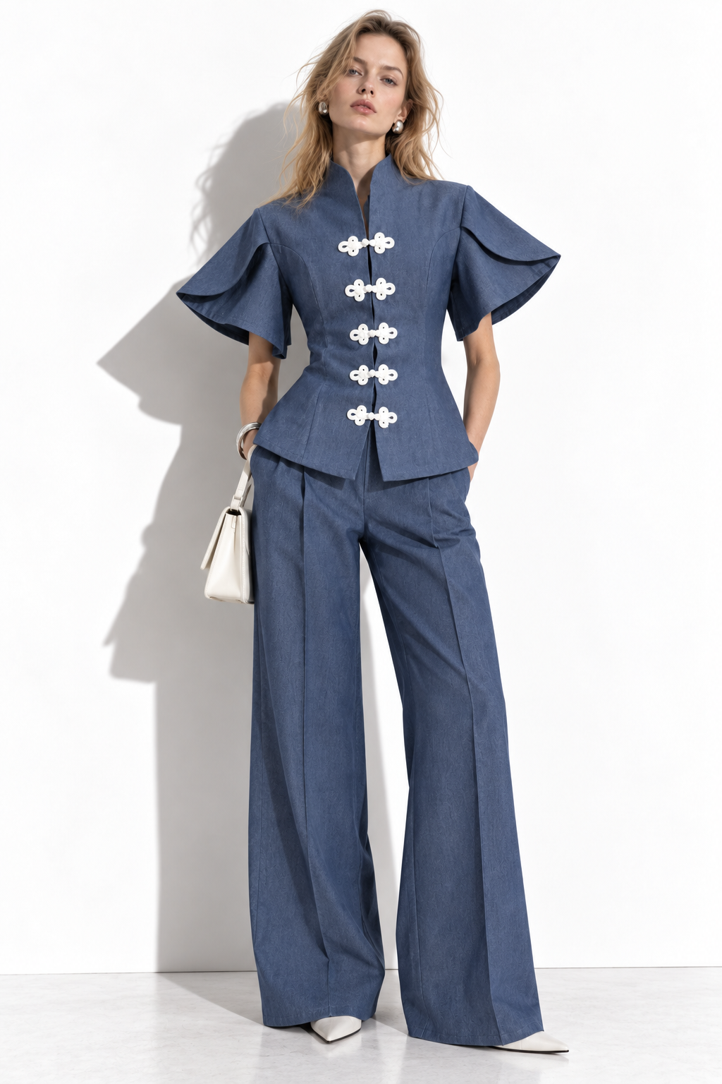 Completo in Denim con Top a Colletto Mandarino | Stile Orientale