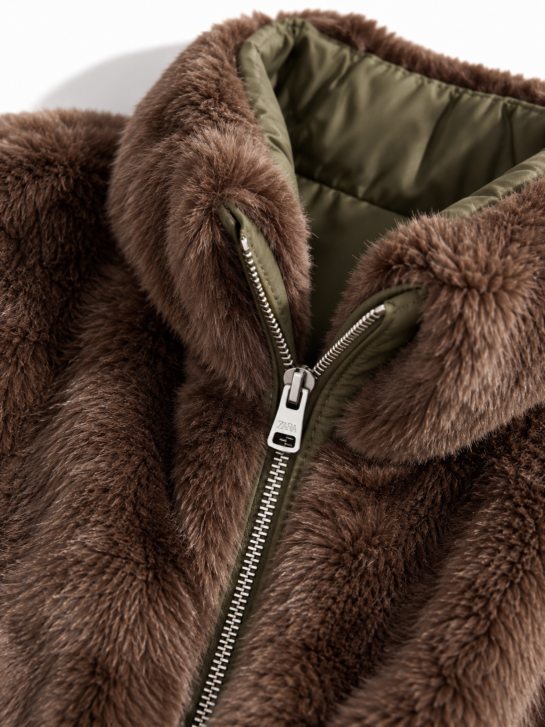 Cappa Reversibile Trapuntata in Peluche | Stile Chic